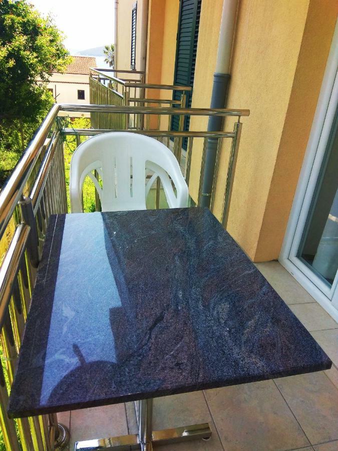 Apartments Lux Milano, Savina,Herceg-Novi Herceg Novi Exterior foto